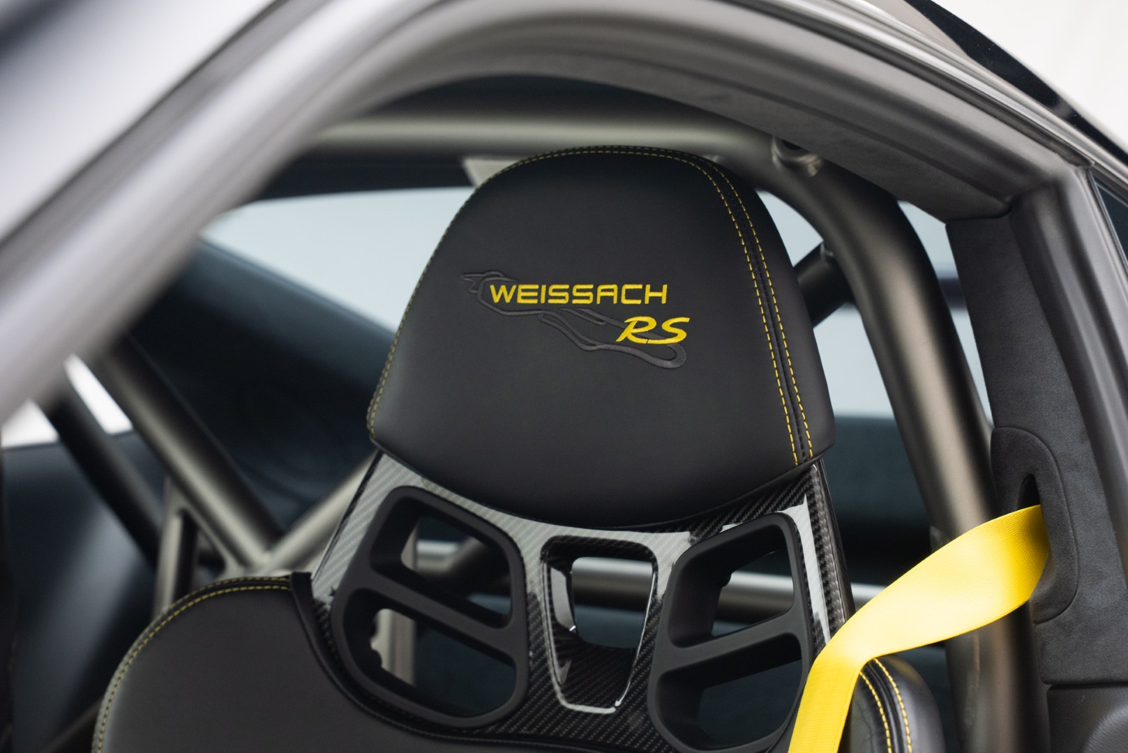 2019 PORSCHE 911 GT3 RS | WEISSACH PACKAGE | MAIN DEALER WARRANTY